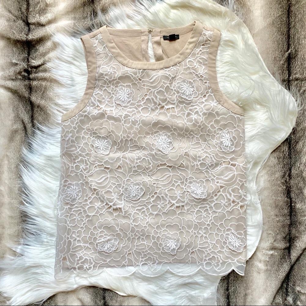 Ann Taylor Lined Lace Crochet Blouse
